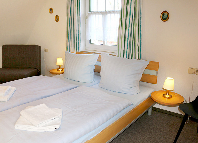 Doppelbett (160x200)