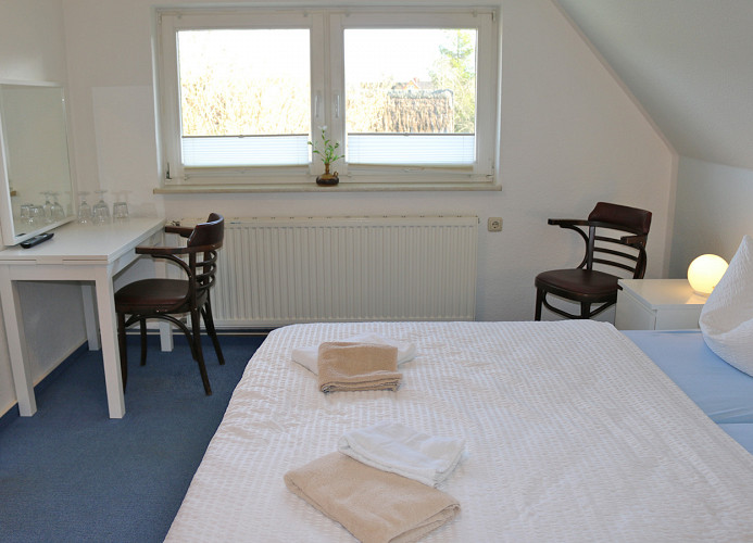 Bettwäsche und Handtücher sind inklusive