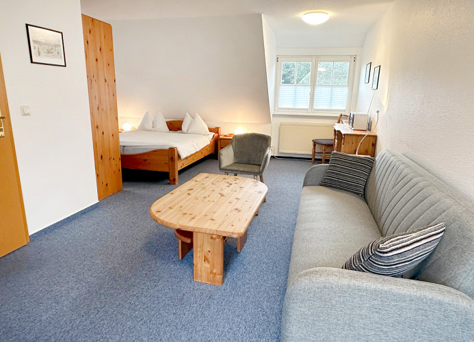 geräumige Aufteilung im Zimmer 5 - Haus Kleist