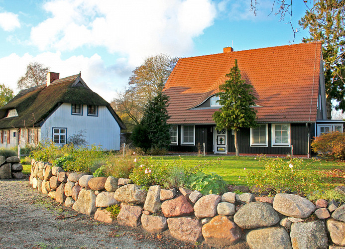 Aussenbild Haus Gretchen / PKW-Stellplatz direkt vor dem Haus
