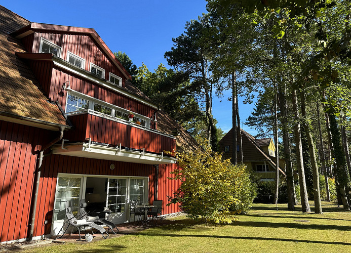 Außenbereich mit Terrasse