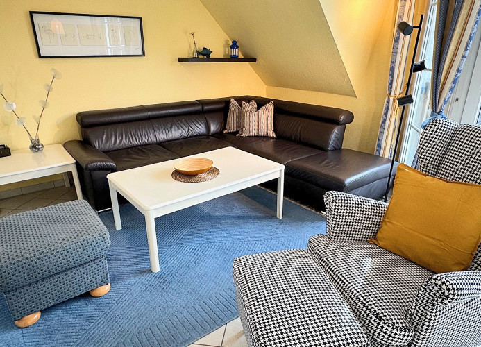 Couch und Sessel