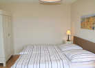 Schlafzimmer (Bettwäsche zubuchbar)