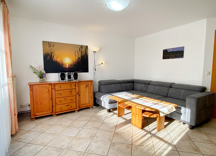 große Sitzecke (Couch zum Ausziehen)