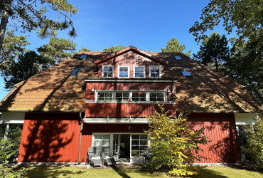 Außenansicht mit Westterrasse