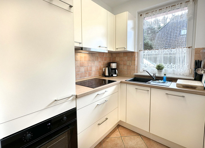 die Küche ist komplett ausgestattet