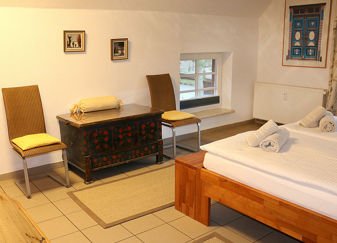 Stauraum in Truhen und Kleiderschrank