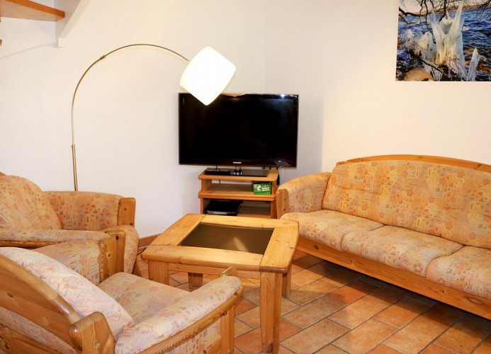 Sat-TV und Leselampe